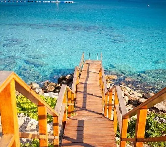 Silver Sands Beach Hotel