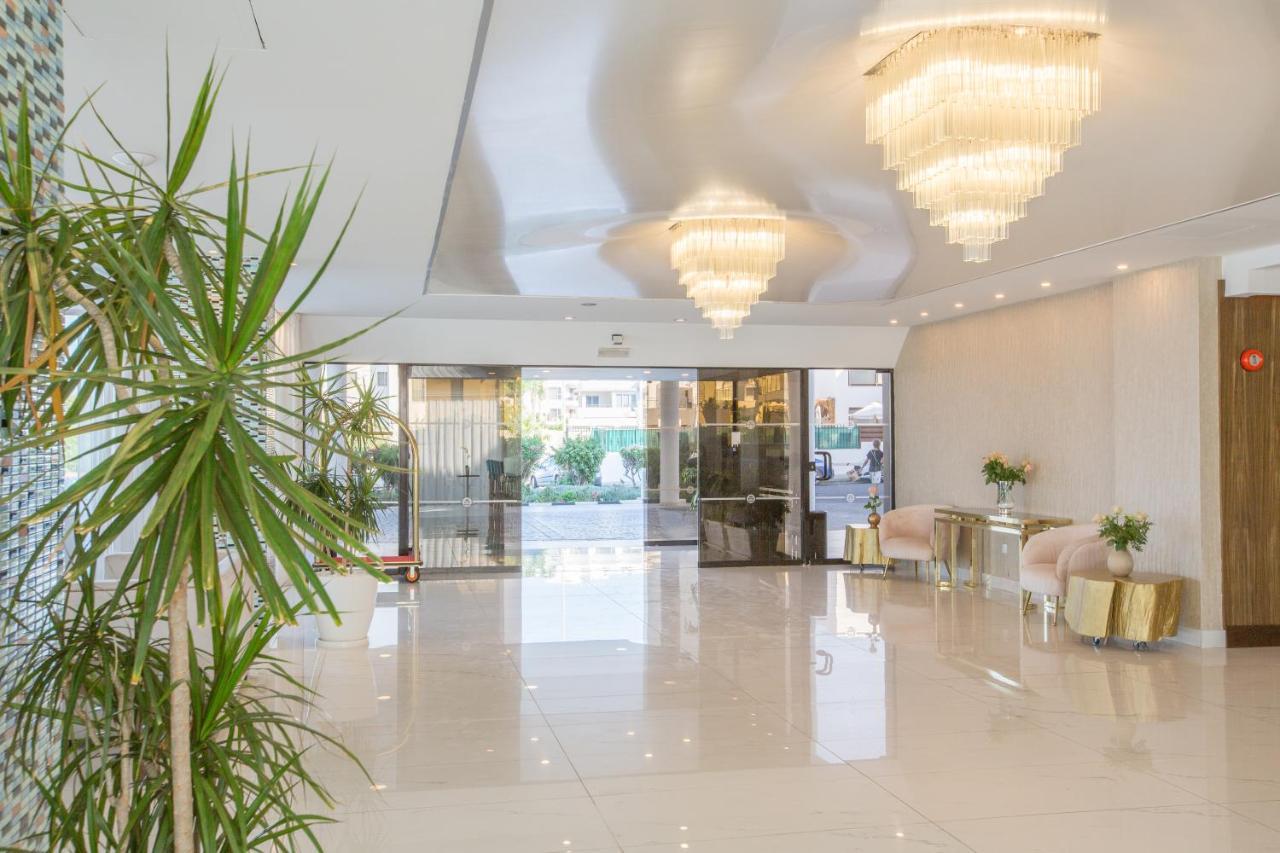 Ξενοδοχείο Silver Sands